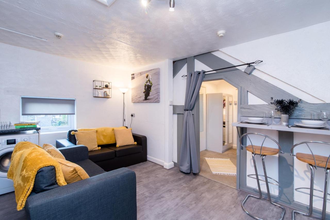 Dd Apartment 8 - Free Parking - Fast Wifi Касл-Донингтон Экстерьер фото