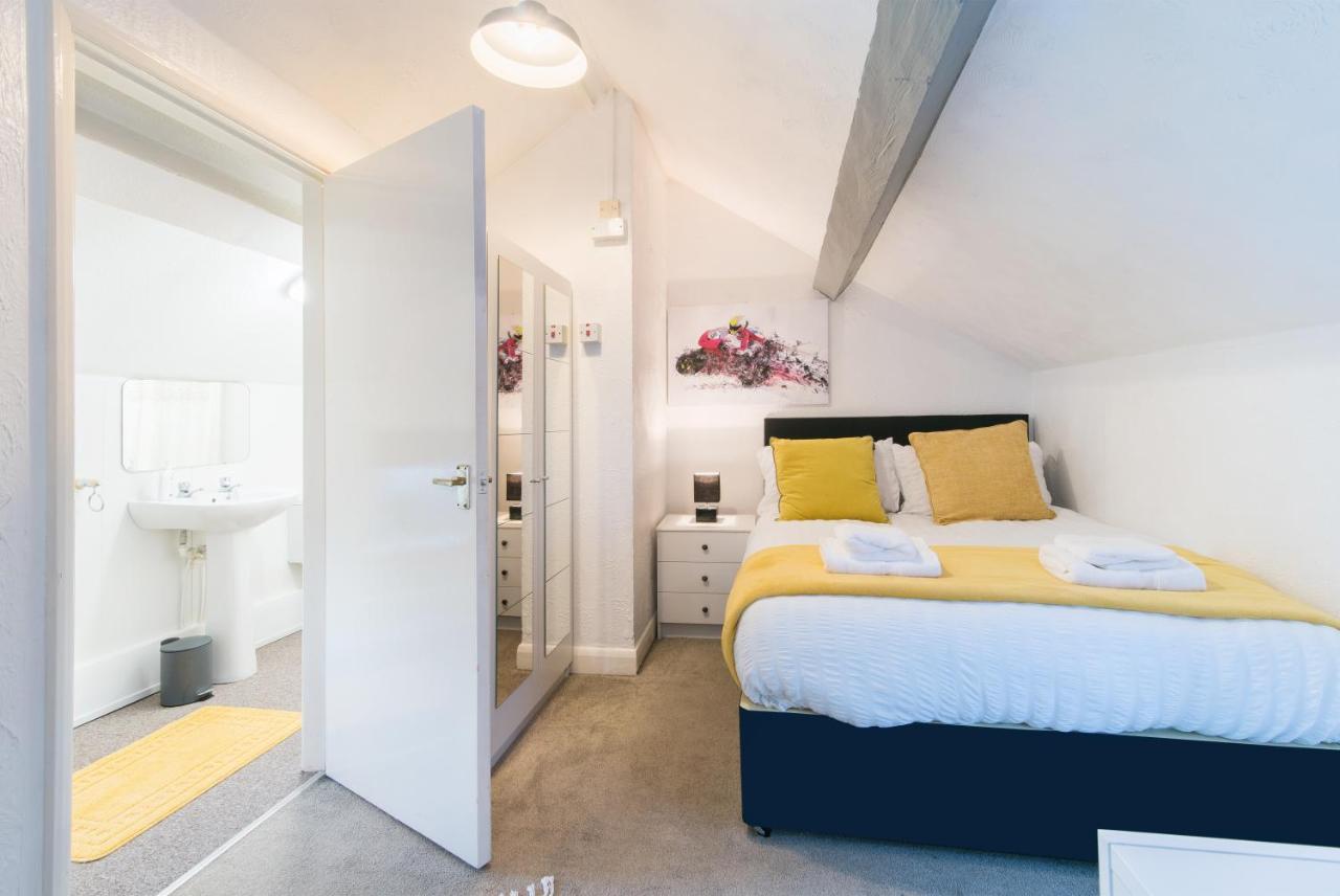 Dd Apartment 8 - Free Parking - Fast Wifi Касл-Донингтон Экстерьер фото